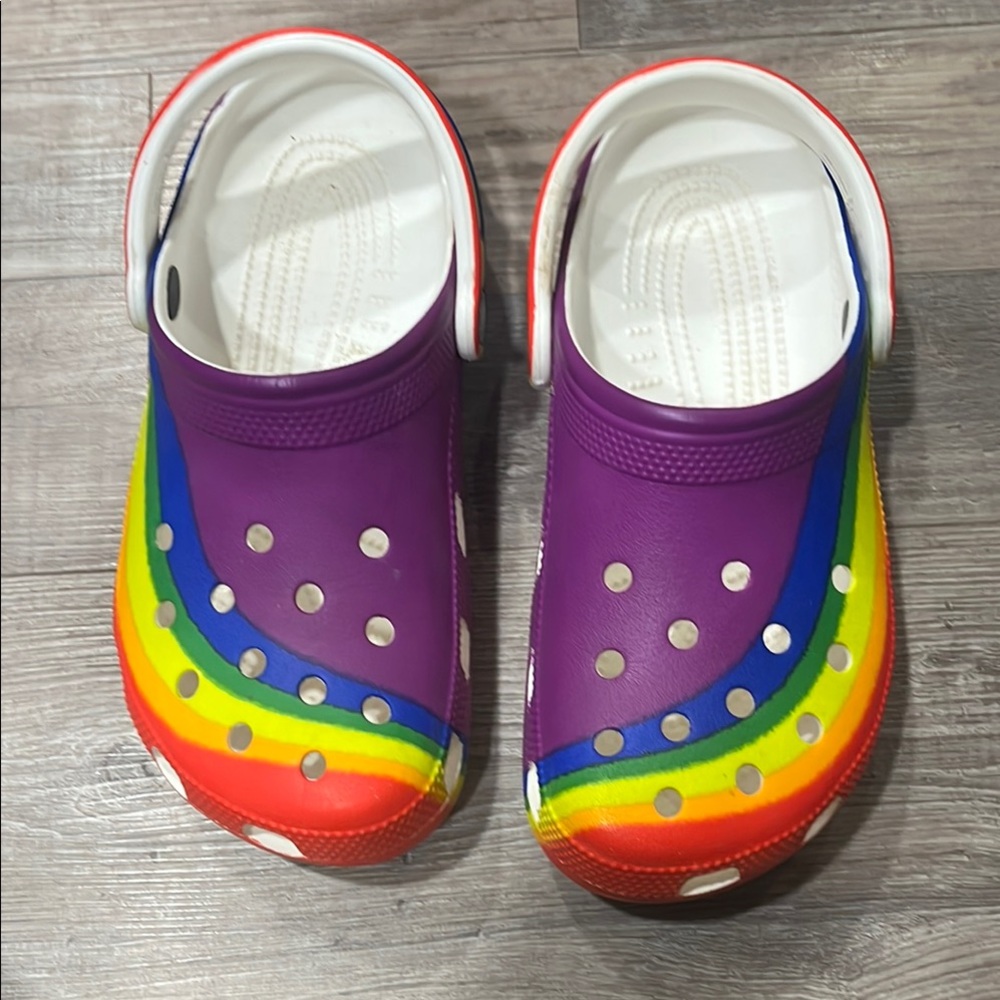 Women’s Colorful Crocs
